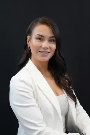 Nikita Mandanici, Pointe Claire, Real Estate Agent